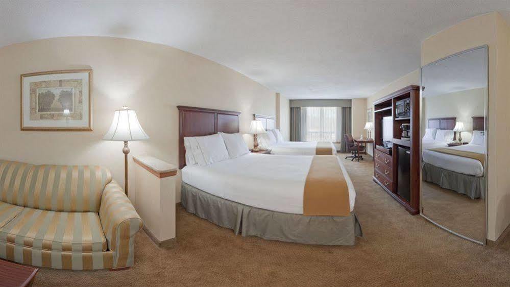 Fairfield Inn & Suites By Marriott Bridgewater Branchburg/Somerville Exterior photo